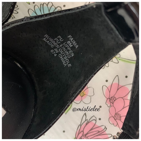 STEVE MADDEN Open Toe Criss Cross Ankle Sandal Shoe FAIMA Adjustable Size 8M - Picture 9 of 14